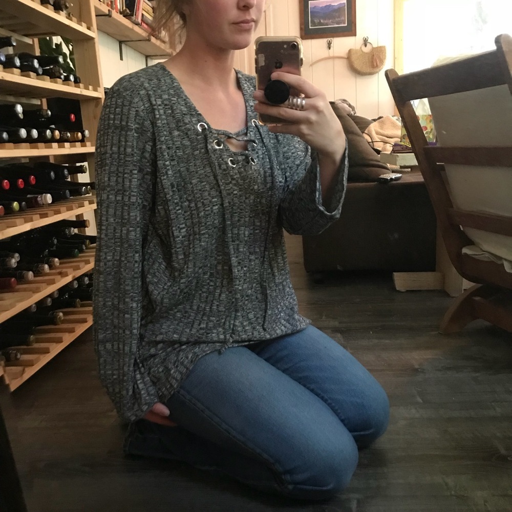 Chenault • GREY v neck lace up tunic - Picture 7 of 8